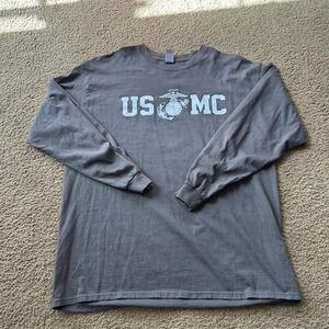 Oversized Grey long sleeve USMC shirt with bulldog graphic
